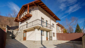 Casa Zânelor Slănic Moldova